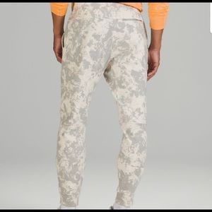 Lululemon city sweat jogger,size medium